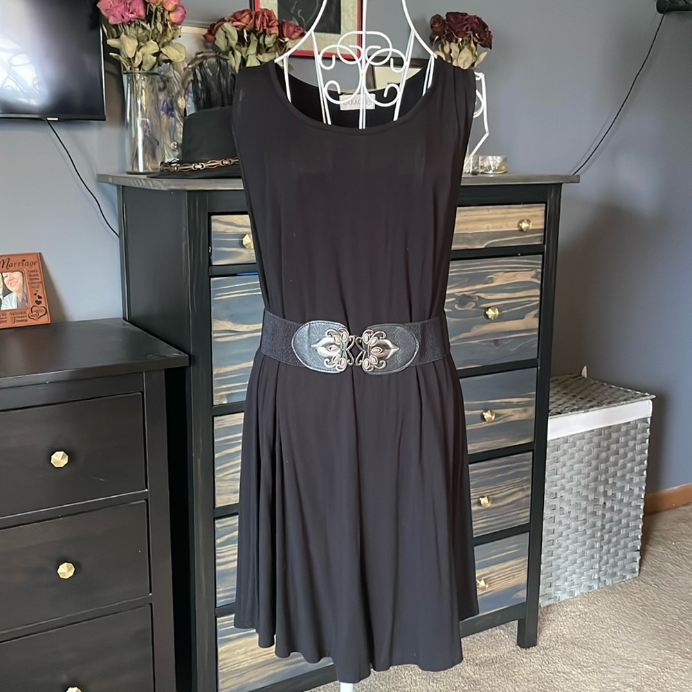 Black tunic dress